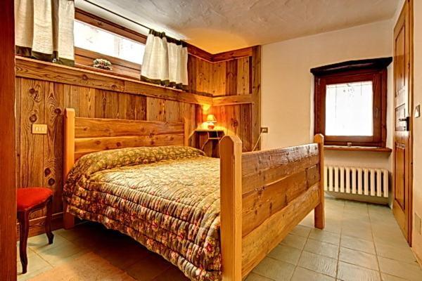 B&B A Pankeo Valtournenche Bagian luar foto