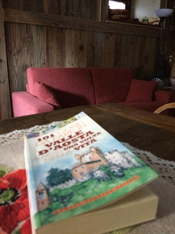 B&B A Pankeo Valtournenche Bagian luar foto